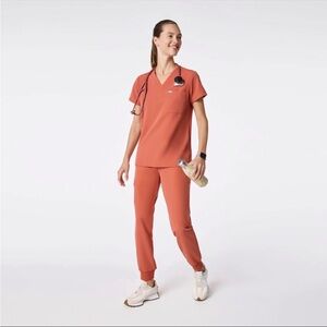 Figs Warm Peach Jogger Set